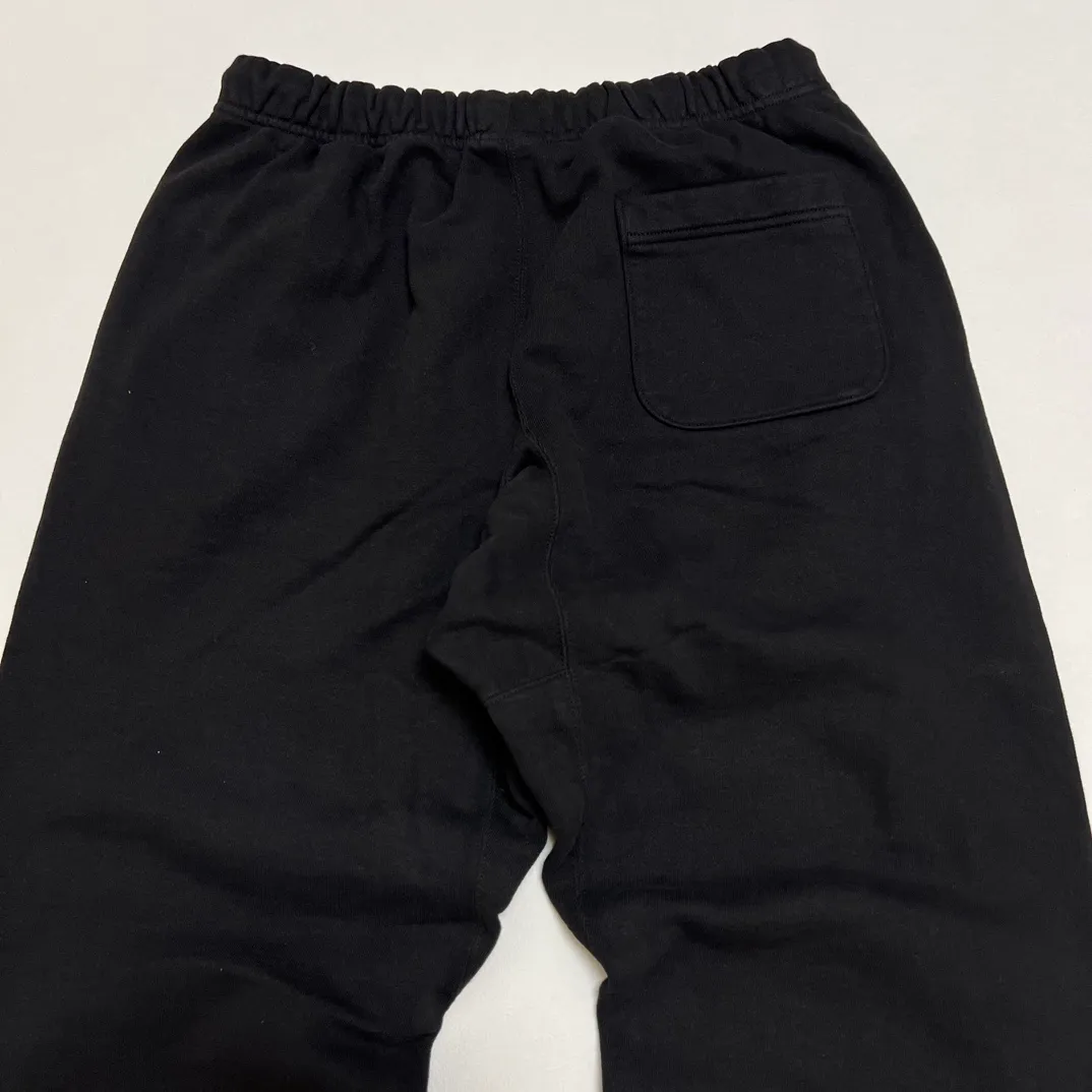 SAINT Mxxxxxx SWT PNT/IT'S SAINT/BLK flocked sweatpants black S-X ⚠️Attention: important points: this is flocking printing, not glue or crack paste. Don't buy what you see in the picture. Electrostatic flocking printing technology. Correct accessories. Fruit main mark/little angel anti-counterfeiting mark.